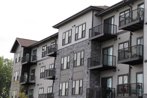 aster house apartments siding5